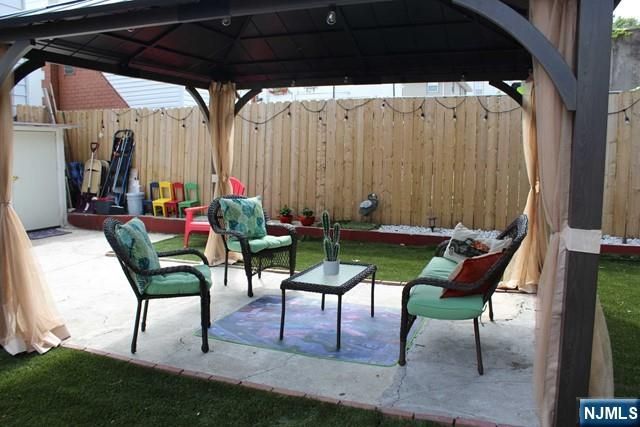 966 24th Street, Paterson, NJ 07513