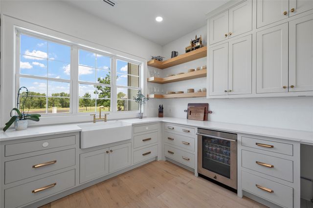 108 Cresson Court, China Spring, TX 76633