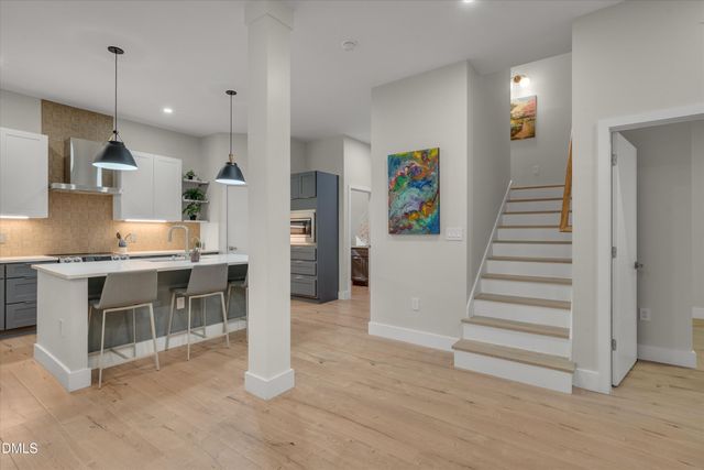 3100 Mel Oaks Trail, Chapel Hill, NC 27516