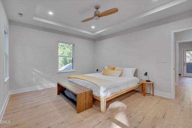 3100 Mel Oaks Trail, Chapel Hill, NC 27516