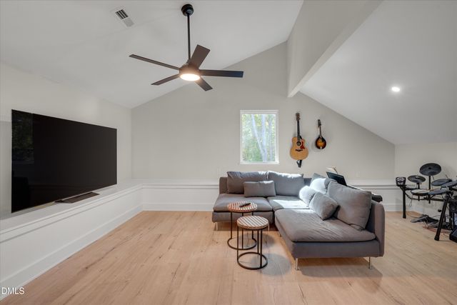 3100 Mel Oaks Trail, Chapel Hill, NC 27516