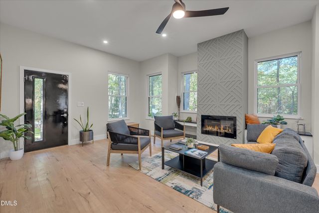 3100 Mel Oaks Trail, Chapel Hill, NC 27516