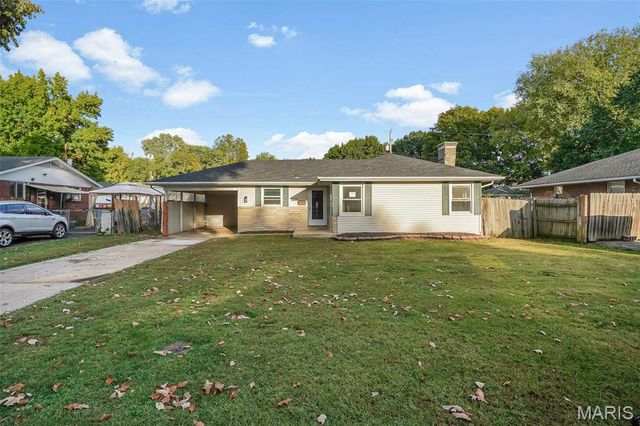 839 Amherst Drive, East Alton, IL 62024