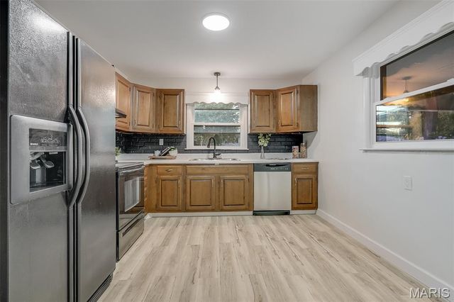 839 Amherst Drive, East Alton, IL 62024