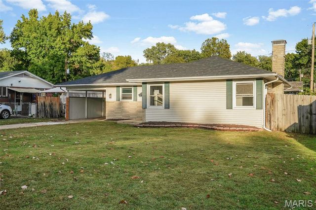 839 Amherst Drive, East Alton, IL 62024