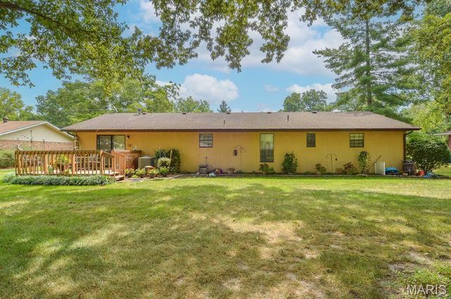 7 Lakeview, Freeburg, IL 62243