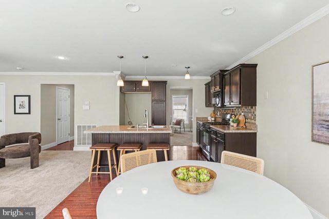1004 ASHWORTH ST, Mount Joy, PA 17552