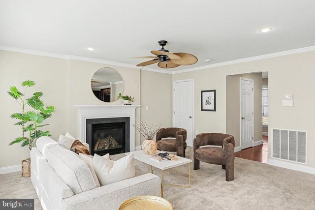 1004 ASHWORTH ST, Mount Joy, PA 17552