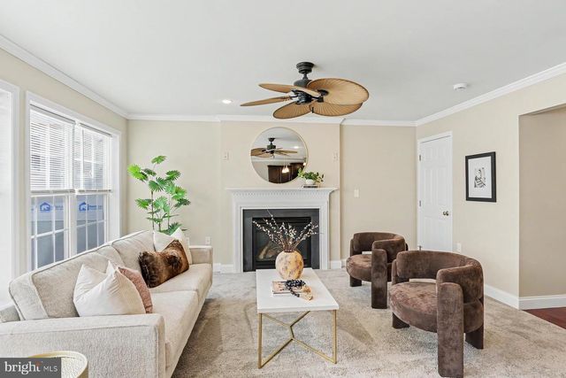 1004 ASHWORTH ST, Mount Joy, PA 17552
