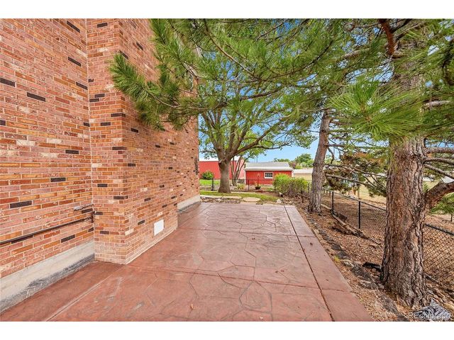 5390 Nile St, Golden, CO 80403