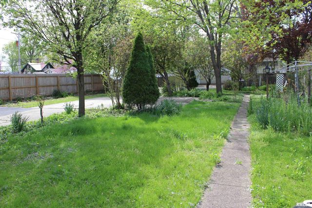 1509 S MACARTHUR Boulevard, Springfield, IL 62704