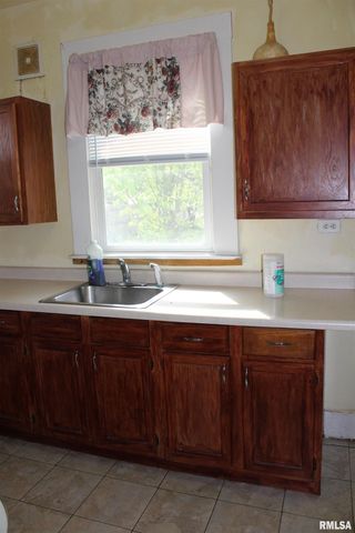 1509 S MACARTHUR Boulevard, Springfield, IL 62704