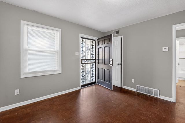 4118 WESTMONT RD, Memphis, TN 38109