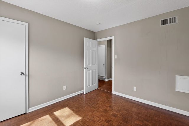 4118 WESTMONT RD, Memphis, TN 38109