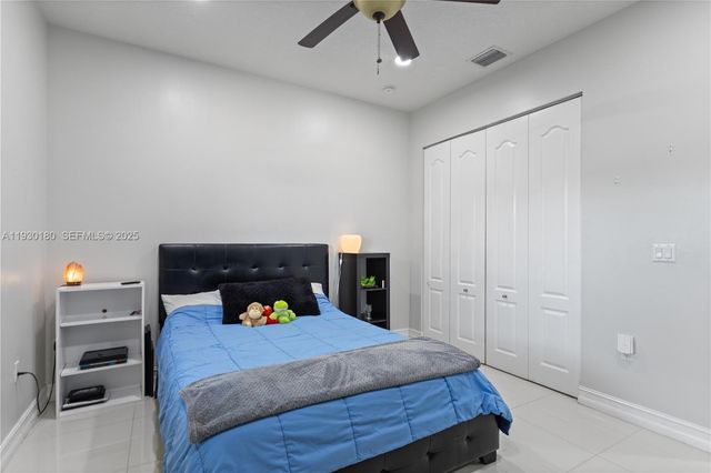 228 SW 4th St, Dania Beach, FL 33004