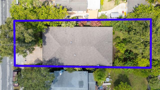 228 SW 4th St, Dania Beach, FL 33004