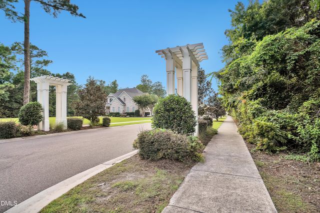6027 Pine Laurel Drive, Wilmington, NC 28409