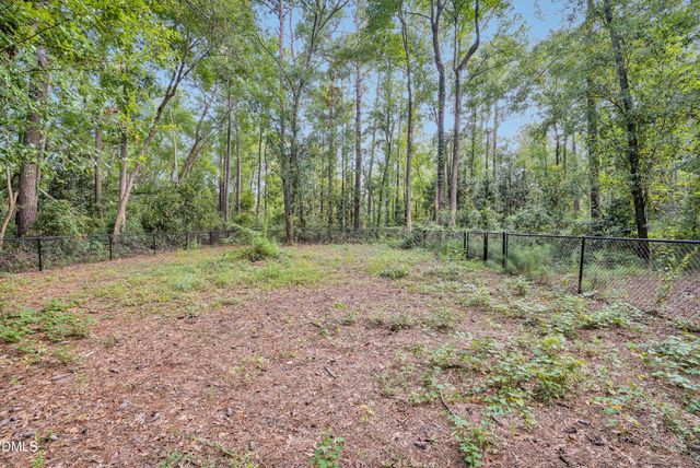 6027 Pine Laurel Drive, Wilmington, NC 28409