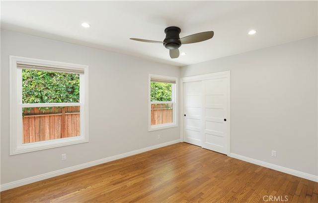933 W Riviera Dr., Santa Ana, CA 92705