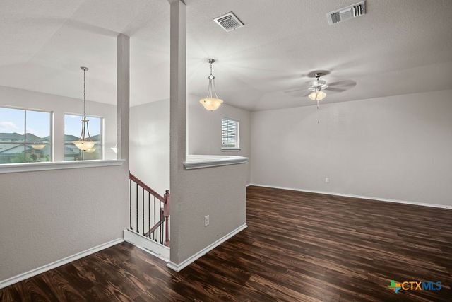 5712 Stonehaven Drive, Temple, TX 76502