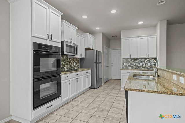 5712 Stonehaven Drive, Temple, TX 76502