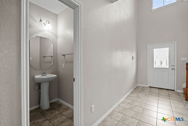 5712 Stonehaven Drive, Temple, TX 76502