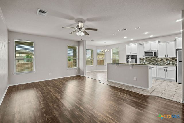 5712 Stonehaven Drive, Temple, TX 76502