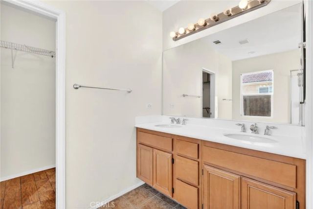 741 Amor, San Jacinto, CA 92582