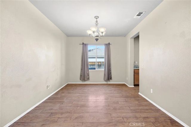 741 Amor, San Jacinto, CA 92582