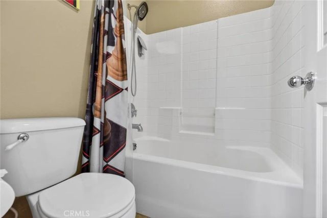 741 Amor, San Jacinto, CA 92582