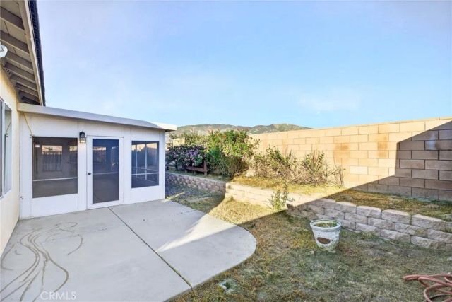 741 Amor, San Jacinto, CA 92582