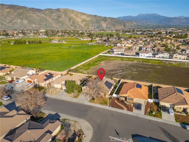 741 Amor, San Jacinto, CA 92582