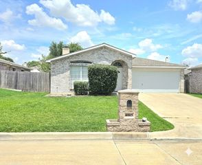 4005 Staghorn Circle N, Fort Worth, TX 76137