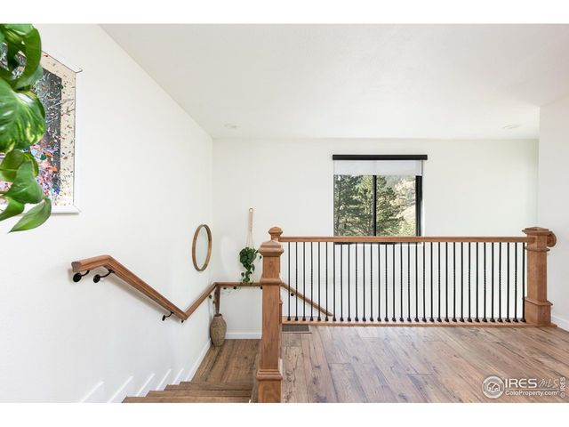 93 Pine Needle Rd, Boulder, CO 80304