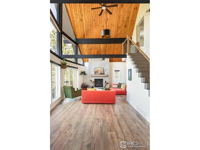 93 Pine Needle Rd, Boulder, CO 80304