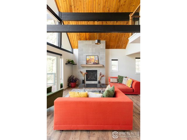 93 Pine Needle Rd, Boulder, CO 80304