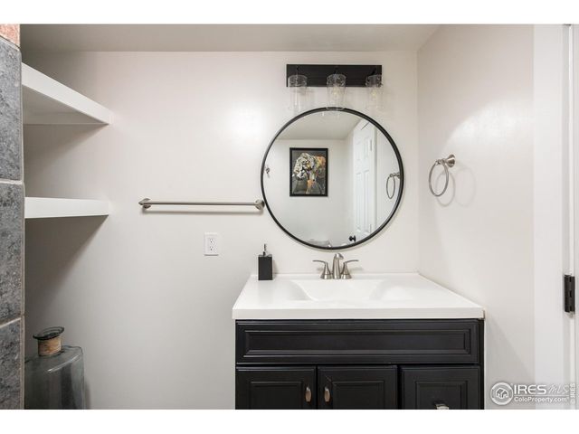 93 Pine Needle Rd, Boulder, CO 80304