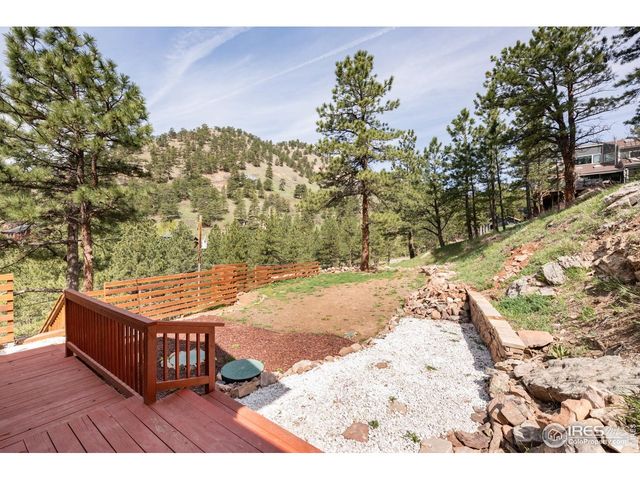 93 Pine Needle Rd, Boulder, CO 80304