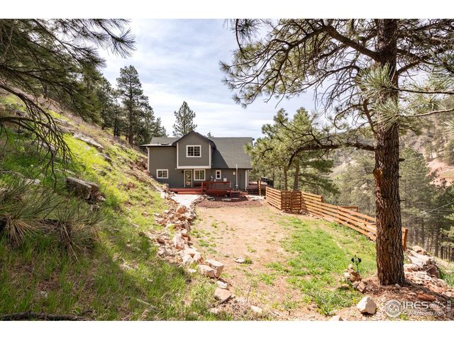 93 Pine Needle Rd, Boulder, CO 80304