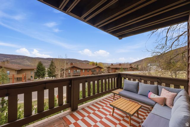 8231 MEADOWVIEW CT #K12, Snyderville, UT 84098