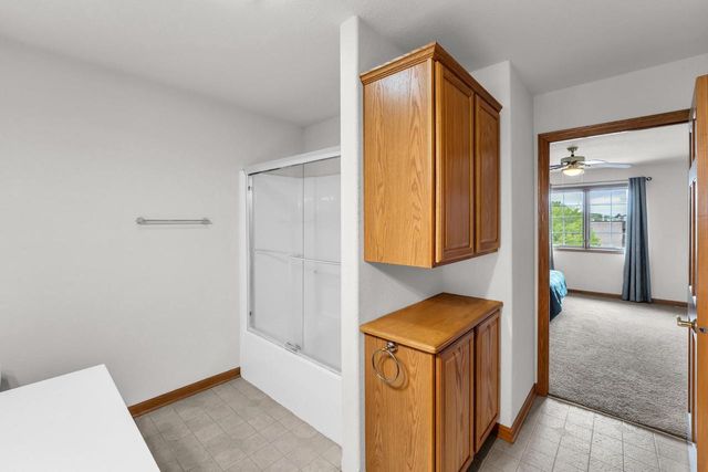 613 Annecy Park CIRCLE, Waterford, WI 53185