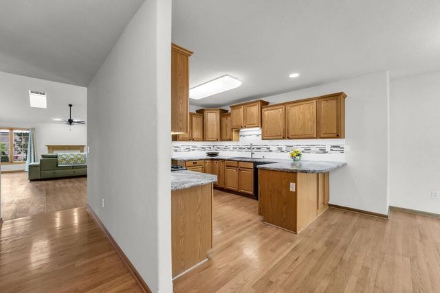 613 Annecy Park CIRCLE, Waterford, WI 53185