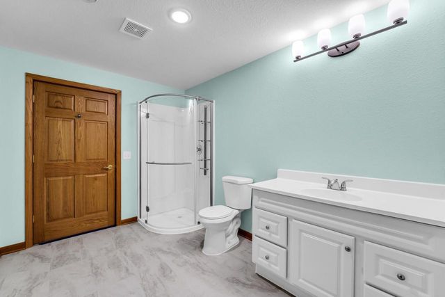 613 Annecy Park CIRCLE, Waterford, WI 53185