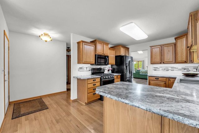 613 Annecy Park CIRCLE, Waterford, WI 53185