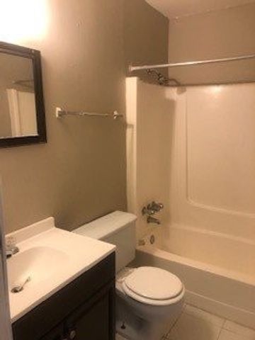 1251 Stateline Rd Apt 41, Oak Grove, KY 42262