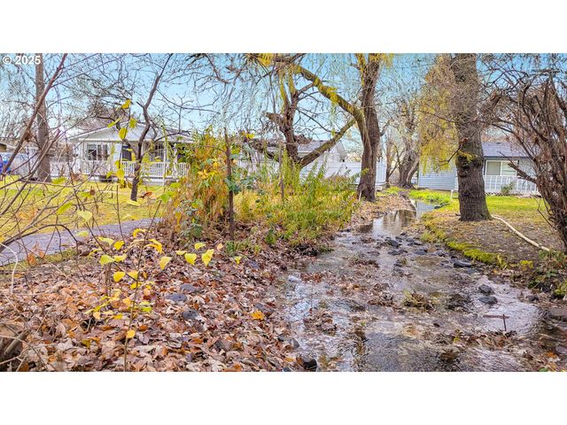 82449 ROSEBROOKE Rd, Milton Freewater, OR 97862