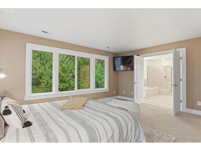 14525 Se DUKE St, Portland, OR 97236