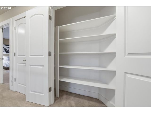 14525 Se DUKE St, Portland, OR 97236