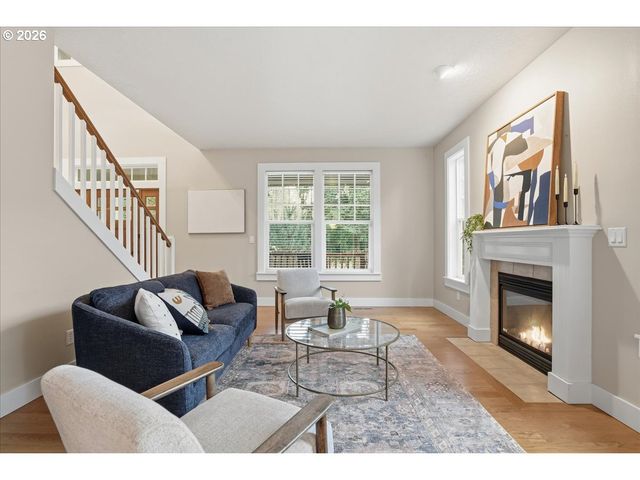 14525 Se DUKE St, Portland, OR 97236