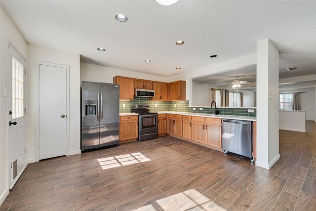 2528 Big Spring Drive, Fort Worth, TX 76120